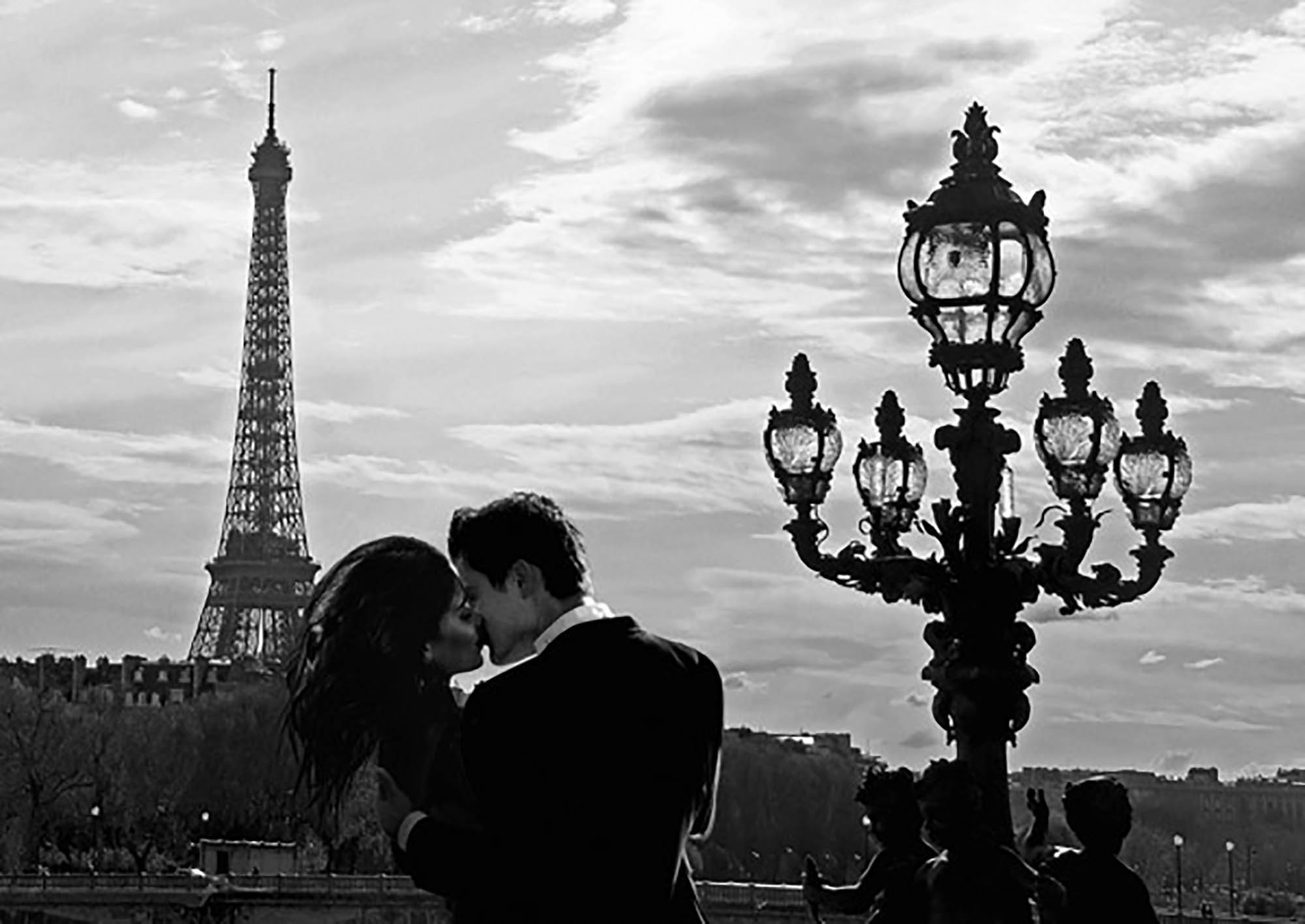 Un beso en París