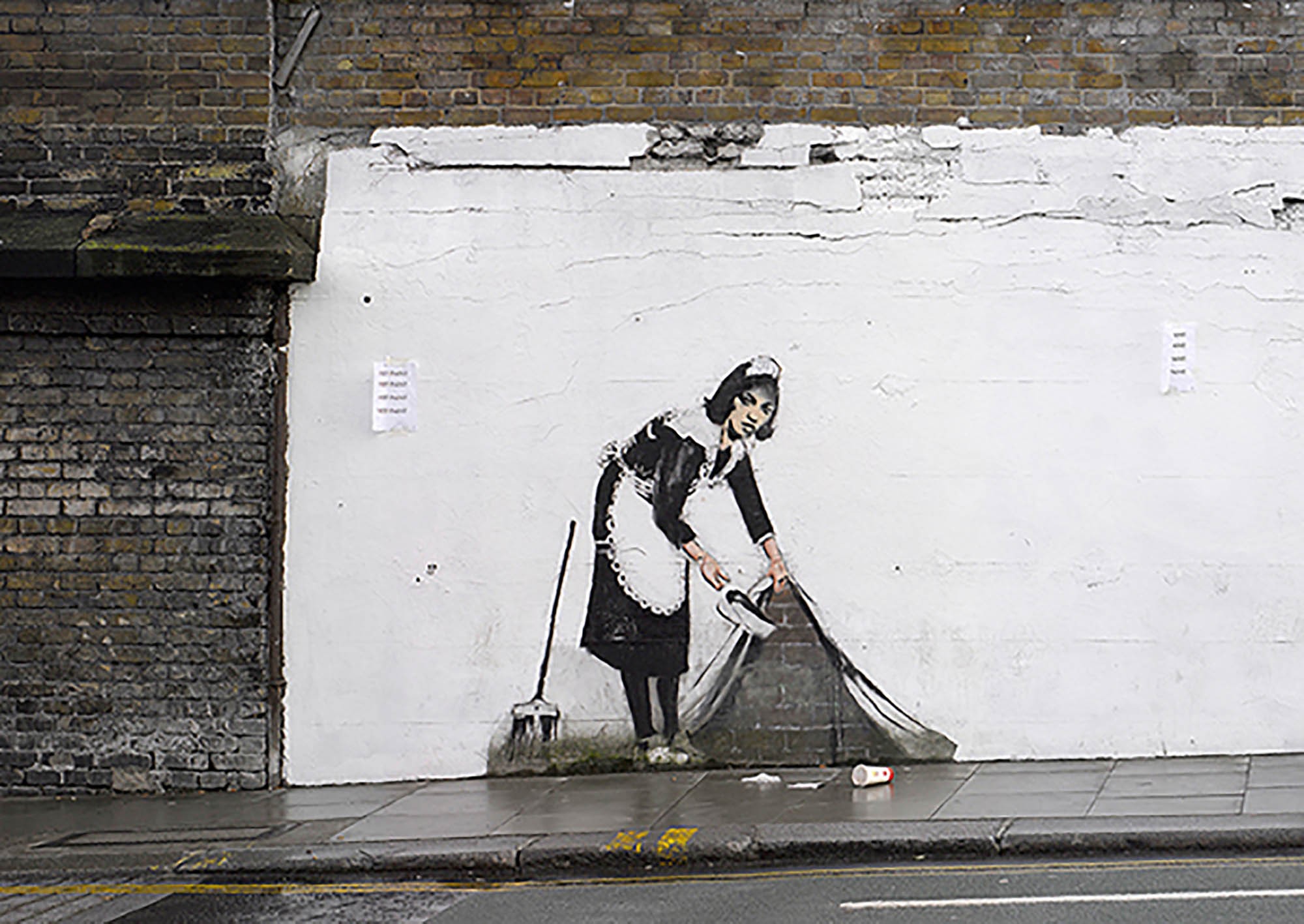 Regents Park Rd, Camden, Londres (grafiti atribuido a Banksy, detalle)