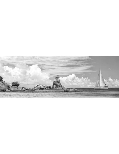 Velero en La Digue, Seychelles (BW)