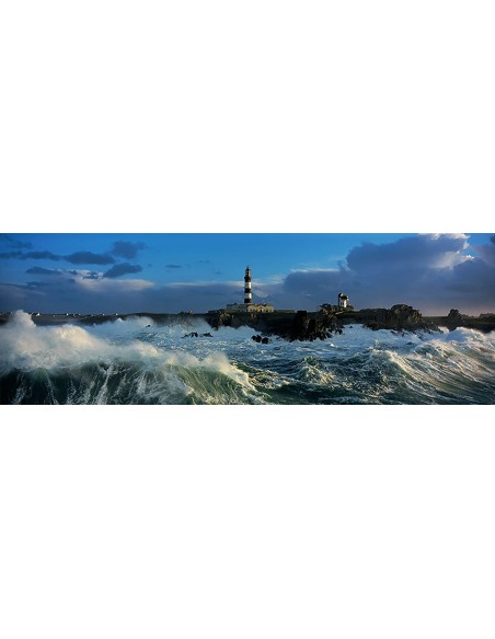 Faro del Créac'h lors d'une tempète
