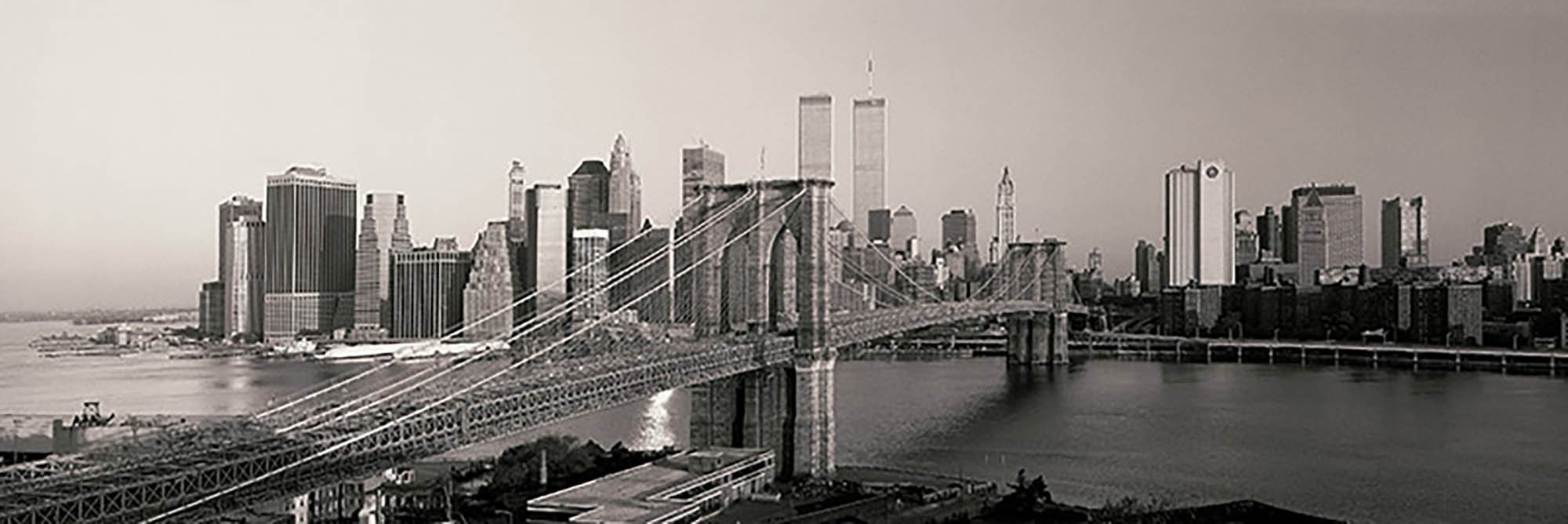 Puente de Brooklyn y Manhattan al amanecer