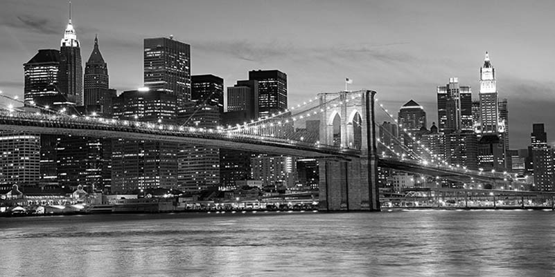 Puente de Brooklyn de noche