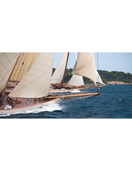 Veleros antiguos en regata