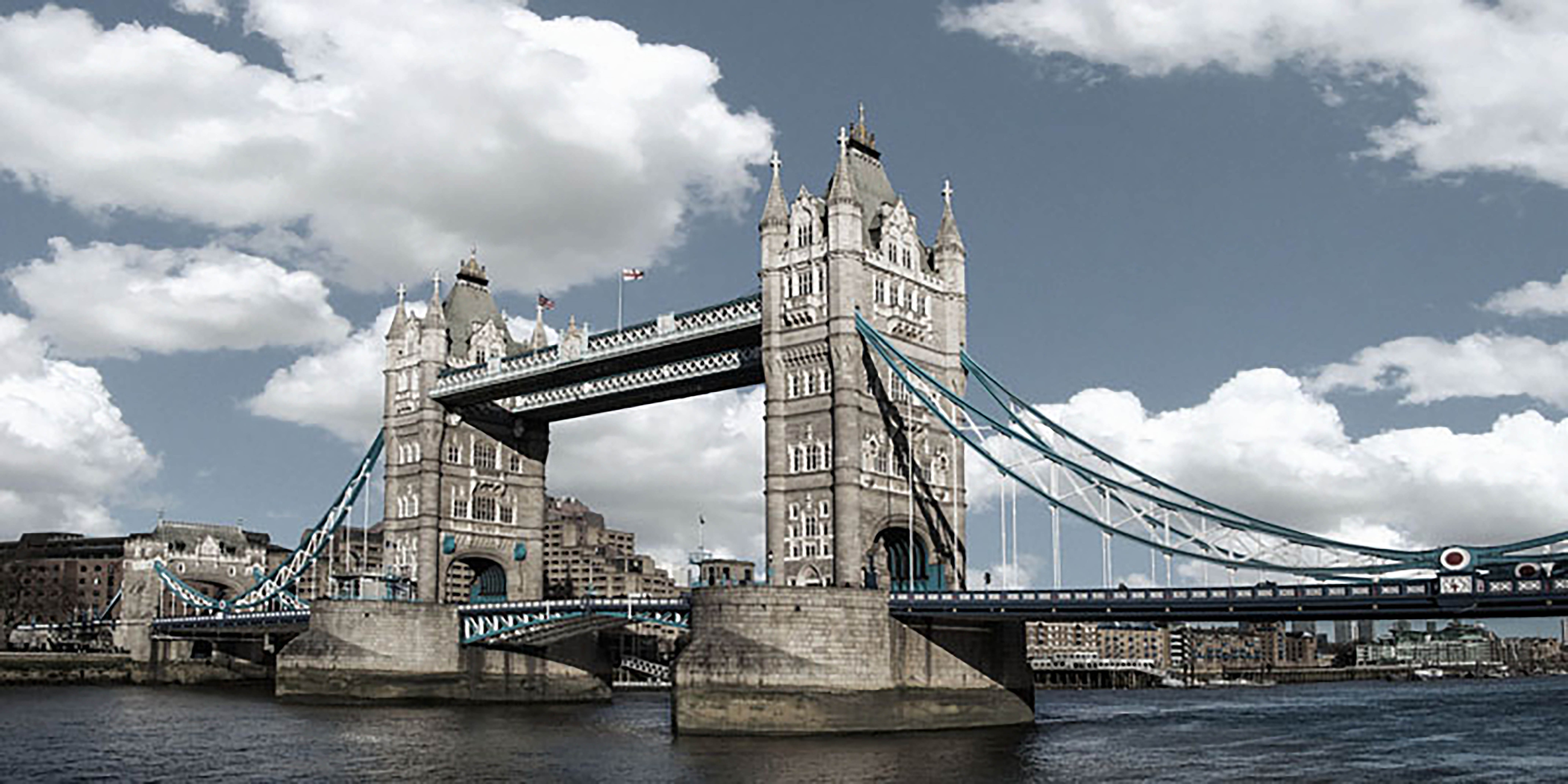 Puente de la Torre, Londres