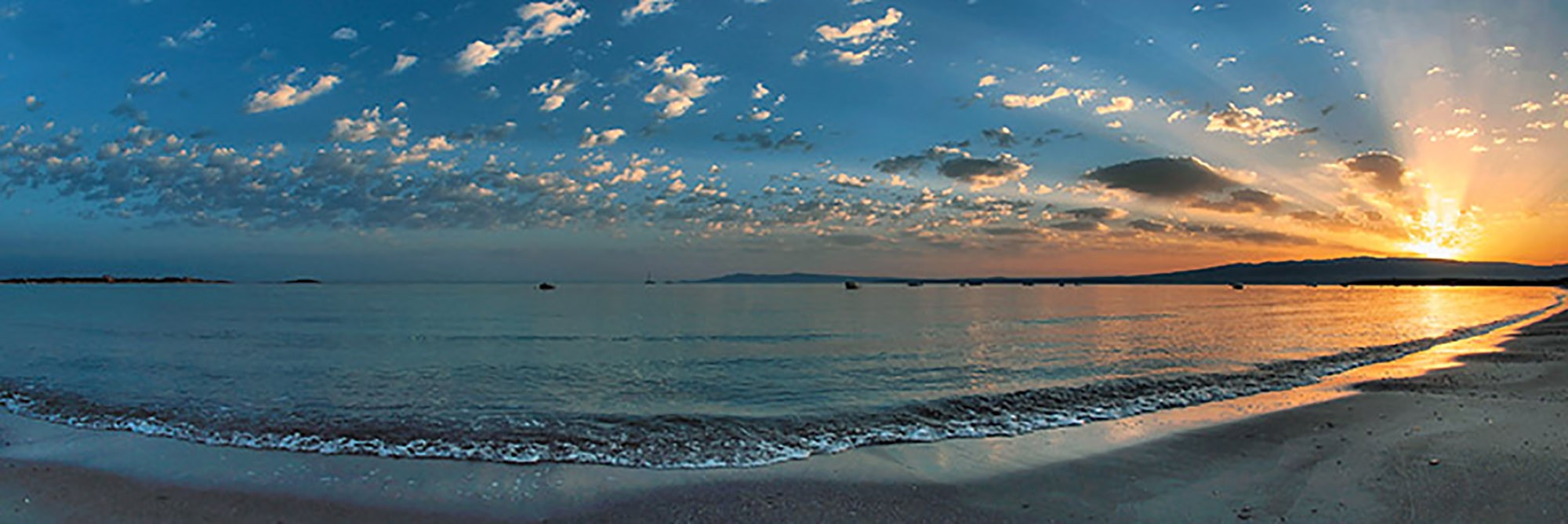 Amanecer en el Mediterráneo